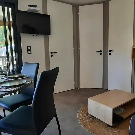 Chalet 5 Personnes *